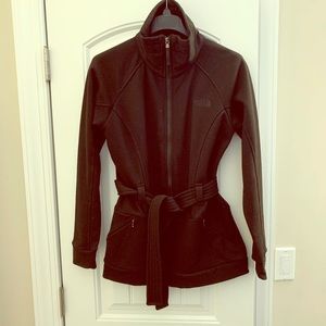 jacket adjustable funnel neck, zippered pockets